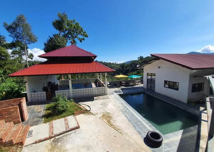 Neblina House