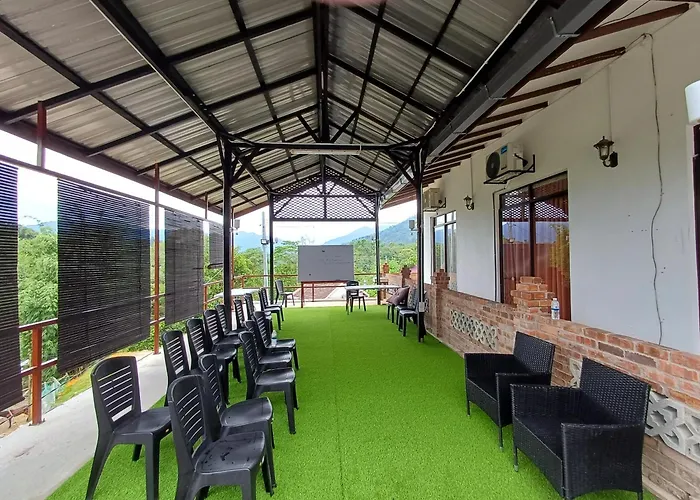 Neblina House